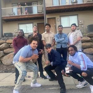 Meet your Posher, Derrick